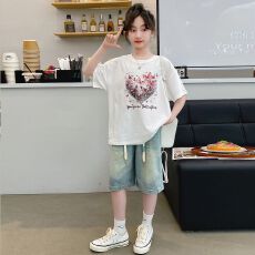 批发牛仔裤两件套<b class='q'>女</b><b class='q'>童</b>夏装韩版套装女孩时尚T短袖短裤t恤时髦两件套潮