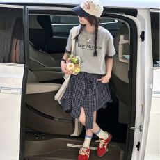批发<b class='q'>女</b><b class='q'>童</b>夏季格子裙裤套装2026新款韩版中大童洋气女孩休闲范两件套潮