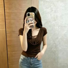 批发官拍<b class='q'>大码</b>女装时尚洋气假两件蕾丝拼接短袖t恤百搭气质感褶皱上衣