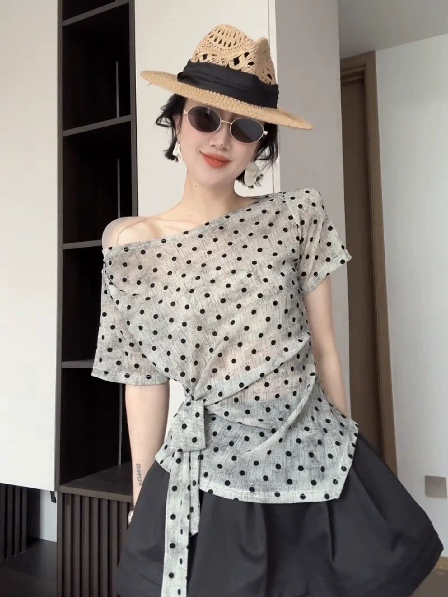 官拍大码女装短袖双层网纱T恤夏季新款胖绑带高级感不规则上衣 服裝批發女裝批發服飾貨源