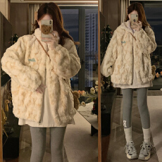 批发实拍皮草女羊羔毛外套秋冬年轻新款仿獭兔毛毛上衣毛茸茸短款棉服