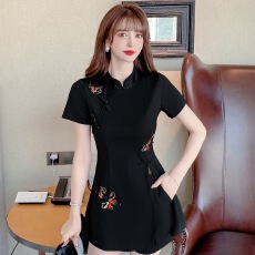 批发实拍夏季新款新中式绣花改良<b class='q'>旗袍</b>收腰显瘦性感<b class='q'>时尚</b>套装两件套