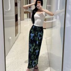 批发实拍夏季新款复古气质印花<b class='q'>半身裙</b>2026开叉显瘦碎花中长款洋气高腰