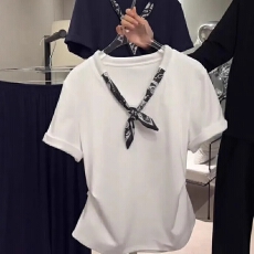 批发法式丝巾<b class='q'>时尚</b>纯色短袖T恤<b class='q'>打底衫</b>2026夏季新款