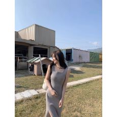 批发夏季2026年新款韩系针织<b class='q'>连衣裙</b>背心内搭外穿开叉吊带<b class='q'>打底裙</b>女