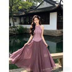 批发气质名媛淑女古风穿搭套装裙夏季新款无袖挂脖修身上衣百搭半身裙