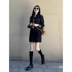 批发2026新款超火复古牛仔风外套<b class='q'>短裙</b>两件套女显瘦减龄高级感时尚套装