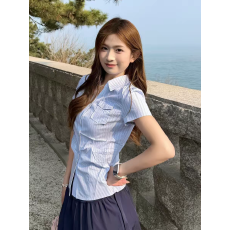 批发[] 学院风条纹短袖衬衫女<b class='q'>夏</b>季穿搭翻领正肩衬衣修身显瘦辣妹