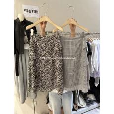 批发韩系<b class='q'>复古</b>豹纹格子层次花瓣半身裙女2026春季新款松紧腰不规则中裙