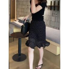 批发轻熟风黑色波点包臀鱼尾裙女2026夏季新款独特漂亮好看中长款裙子