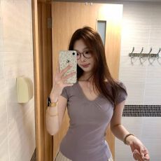 批发【40支<b class='q'>纯棉</b>210克】褶皱V领修身显瘦香芋紫短袖<b class='q'>T</b><b class='q'>恤</b>小众甜美洋气