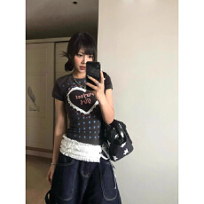 批发美式复古正肩<b class='q'>短袖</b>女夏季满印星星印花短款t恤街头<b class='q'>修身</b>辣妹上衣ins