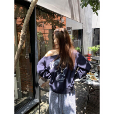 批发仿棉华棉复合牛奶丝310克 秋<b class='q'>冬</b>季美式复古辣妹斜肩印花宽松卫衣女