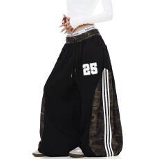 批发美式<b class='q'>嘻哈</b>假两件迷彩拼接条纹弯刀卫裤男女街舞潮牌运动阔腿长裤子