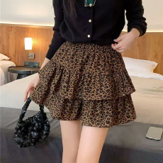 批发蛋糕半身裙短款2026新款秋<b class='q'>冬</b>款高腰小个子松紧蓬蓬裙外穿豹纹短裙