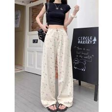 批发多巴胺女白色ins小熊设计印花牛仔<b class='q'>裤</b>高腰遮肉显瘦宽松阔腿直筒<b class='q'>裤</b>