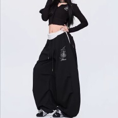 批发街舞美式<b class='q'>嘻哈</b>拼色腰头设计感玫瑰休闲爵士舞弯刀<b class='q'>裤</b>女夏休闲阔腿<b class='q'>裤</b>