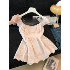 批发实拍~法式泡泡袖衬衫女夏季新款蕾丝镂空粉色短袖减龄<b class='q'>甜美</b>小上衣