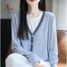 批发2025早秋新款薄款针织衫长袖秋季假两件薄毛衣上衣外搭女韩版外套