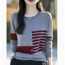 批发法式撞色条纹<b class='q'>针织</b><b class='q'>开衫</b>女短外套毛衣宽松显瘦外穿毛衫上衣2025新款