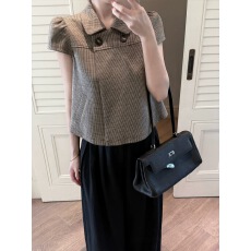 批发复古<b class='q'>波点</b>翻领格纹短袖上衣女夏季翻领女装格子<b class='q'>衬衫</b>外套