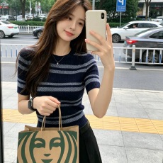 批发洋气女装夏季撞色条纹短袖t恤针织衫圆领修身型薄款百搭休闲上衣
