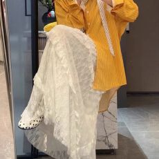 批发白色蕾丝<b class='q'>半身</b>裙女2025春夏新款斜纹拼接不规则中长裙小个子<b class='q'>蓬蓬裙</b>