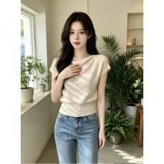 批发韩系<b class='q'>轻熟</b>简约风圆领短袖针织衫女夏季新款修身显瘦气质设计感上衣