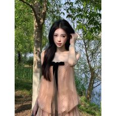 批发甜美纯欲风蝴蝶结波点吊带<b class='q'>连衣</b>裙女夏季显瘦设计感短裙花苞裙套装