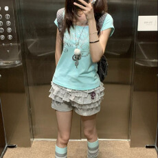 批发美式复古辣妹风印花设计感小众正肩短袖T恤夏季<b class='q'>新款</b>上衣女