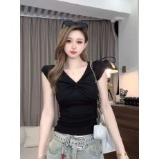 批发法式简约纯欲风设计感小众扭结短袖T恤夏季<b class='q'>新款</b>显瘦上衣女
