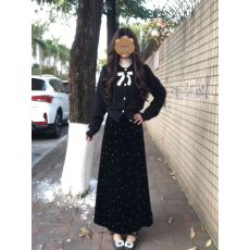 批发法式淑女三件<b class='q'>套装</b>温柔风<b class='q'>针织</b>开衫搭配波点打底衫女冬季高腰半身裙
