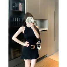 批发配腰带针织挂脖连衣<b class='q'>裙</b>女装夏季修身显瘦辣妹无袖包臀短<b class='q'>裙</b>