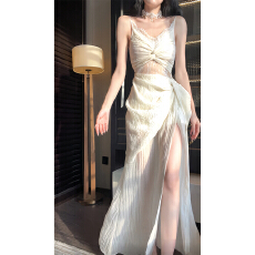 批发法式复古蕾丝连衣裙度假风夏抹胸镂空气质<b class='q'>礼服</b>