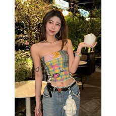 批发辣妹格子印花抹胸背心女装2026<b class='q'>夏</b>季新款纯欲风内搭紧身甜辣小上衣