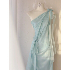 批发高级感斜肩气质绝美<b class='q'>连衣裙</b>海边度假风花朵长裙掐腰修身飘带裙子