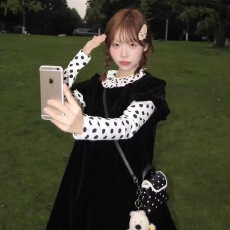 批发复古学院风黑色<b class='q'>花苞</b><b class='q'>连衣裙</b>女秋冬季新款小个子宽松娃娃短裙两件套