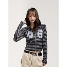 批发美式撞色条纹星星数字印花拉链连帽<b class='q'>卫衣</b>女秋季款修身开衫<b class='q'>外套</b>上衣