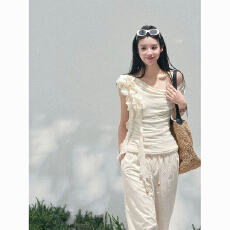 批发甜美纯欲荡领飘带<b class='q'>花朵</b>斜肩短袖荷叶夏季新款无袖褶皱背心上衣ins