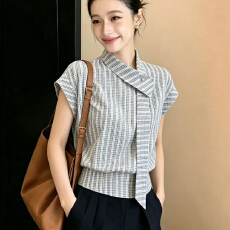 批发高级感格子衬衫短袖2026夏季新款<b class='q'>复古</b>飘带别致减龄显瘦韩系上衣女
