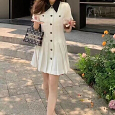 批发2026 春夏新款<b class='q'>连衣裙</b>撞色领子减龄修身显瘦连身裙