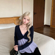 批发百搭独特别致假两件长袖<b class='q'>T</b><b class='q'>恤</b>女秋冬新款拼接洋气撞色蕾丝宽松上衣
