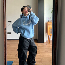 批发少女家 韩系<b class='q'>可爱</b>浅蓝色宽松印花连帽卫衣休闲松弛挺阔感上衣国潮