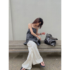 批发2026年夏季新款韩版时尚时髦极简感竖纹<b class='q'>中长款</b>A型洋气吊带背心女