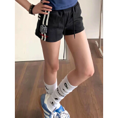 批发美式勋章条纹拼接<b class='q'>运动</b>短裤女2026夏季新款低腰休闲百搭直筒阔腿裤