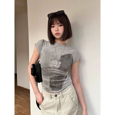 批发纯棉小熊印花插肩袖修身短袖<b class='q'>t</b><b class='q'>恤</b>女夏季<b class='q'>圆领</b>辣妹小个子上衣内搭