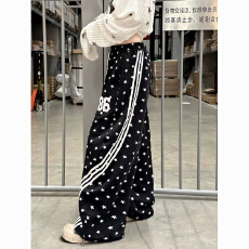 批发美式星星满印三条杠弯刀<b class='q'>休闲裤</b>裤子女款2026夏季新款阔腿运动裤潮