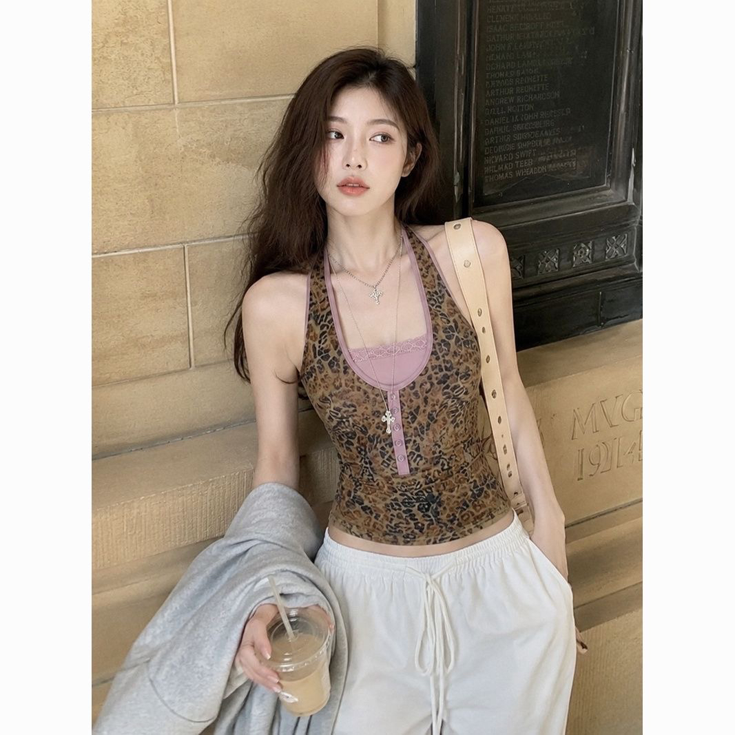 BY28390# 美式辣妹风豹纹挂脖背心女夏季无袖外穿内搭修身假两件小众上衣潮 服裝批發女裝批發服飾貨源