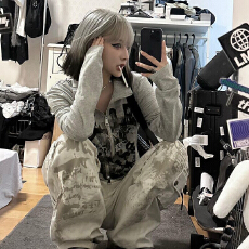 批发美式复古长袖女<b class='q'>春秋</b>摇滚乐队印花拉链开衫修身<b class='q'>外套</b>亚文化朋克上衣