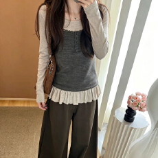批发别致洋气拼接蕾丝撞色假两件长袖<b class='q'>t</b><b class='q'>恤</b>女秋冬新款独特修身显瘦上衣